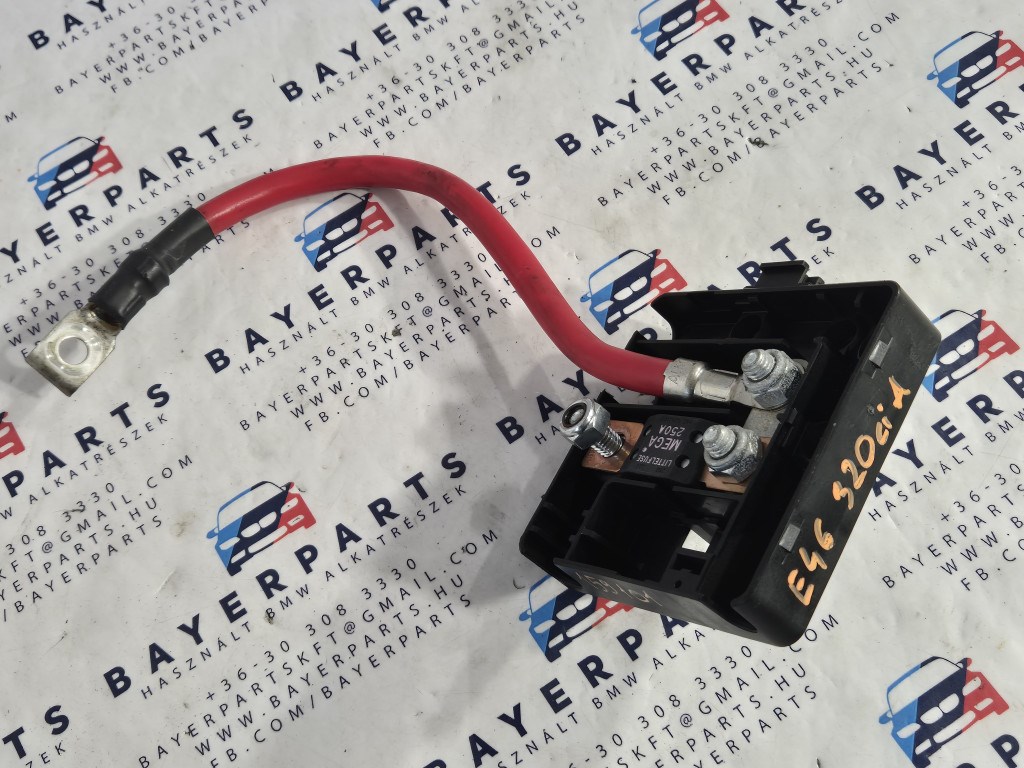 BMW E46 kis biztosítéktábla pozitív kábel biztosíték doboz 1. kép