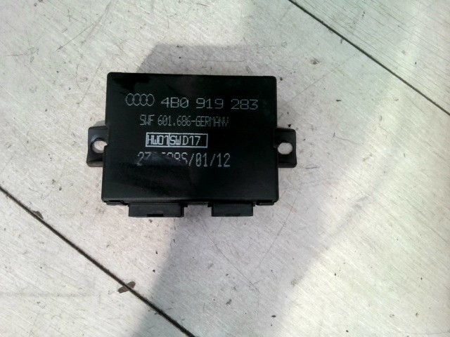 AUDI A6 97-04 PDC parkolássegítő vezérlő 1. kép