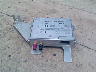 AUDI A8 2003.01.01-2010.02.28 Antenna erősítő