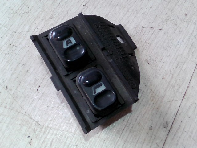 CITROEN XANTIA Bal első ablakemelő kapcsoló 1. kép