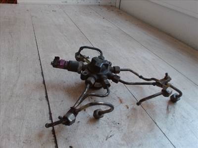 FORD FOCUS 98-04 Közösnyomócső Common Rail cső