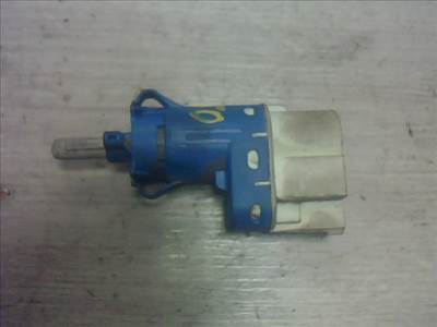 FORD FUSION 05.10.01- Féklámpa pedál kapcsoló