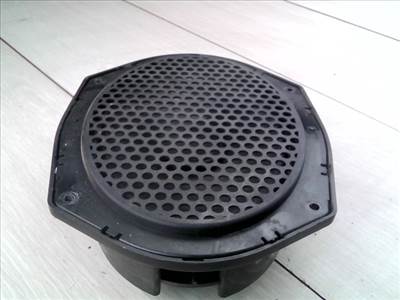 FORD MONDEO 96-00 Jobb első hangszóró