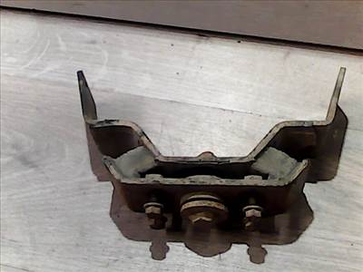 MAHINDRA S5 2007-2009 Sebességváltó tartó bak