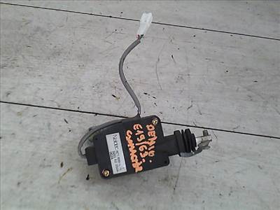 MAZDA DEMIO 98.08-00.05 Csomagtérajtó központi zár motor