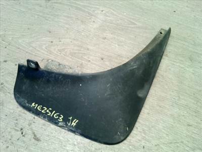 NISSAN Murano (Z50) 2002.05.01-2008.02.28 Jobb hátsó sárvédő gumi 