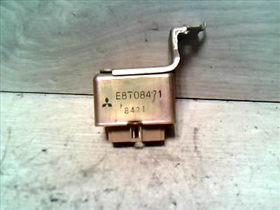 PROTON 313 1999-2002 Üzemanyag szivattyú relé