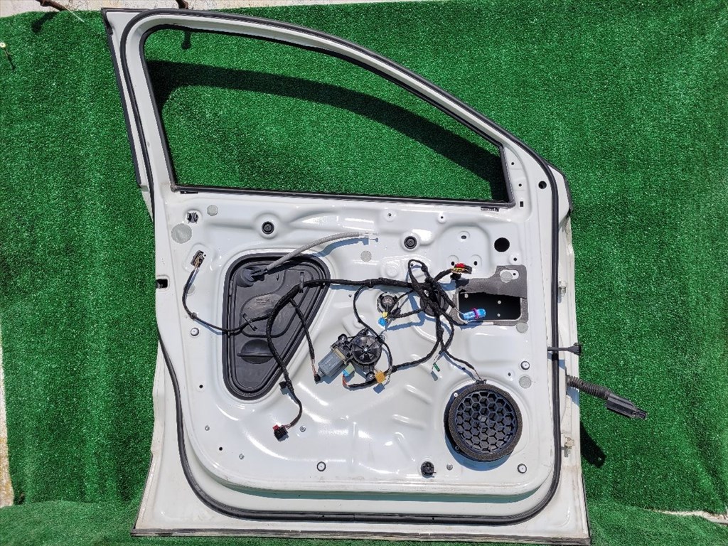 SEAT ATECA Bal első Ajtó (Részeivel) 5Q0959801 5q0959801b 2. kép