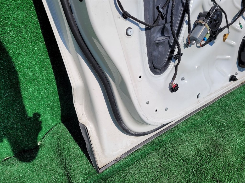 SEAT ATECA Bal első Ajtó (Részeivel) 5Q0959801 5q0959801b 13. kép