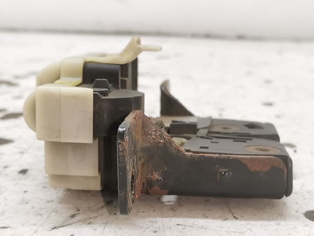 RENAULT MEGANE II (KM0/1_) 1.5 dCi Csomagtérajtó Zárszerkezet #40741# 8200076240E 3. kép