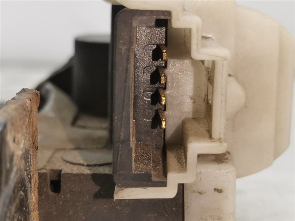 RENAULT MEGANE II (KM0/1_) 1.5 dCi Csomagtérajtó Zárszerkezet #40741# 8200076240E 8. kép