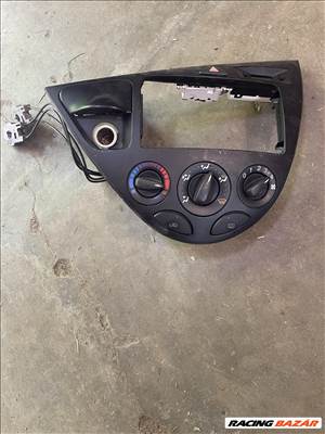 Ford Focus Mk1 1.6i 16V Fűtés panel keret kpl