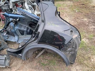 Nissan Juke I Bal hátsó sárvédő 