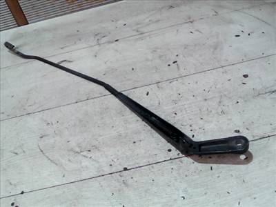 AUDI A3 96-00 Ablaktörlő kar jobb első