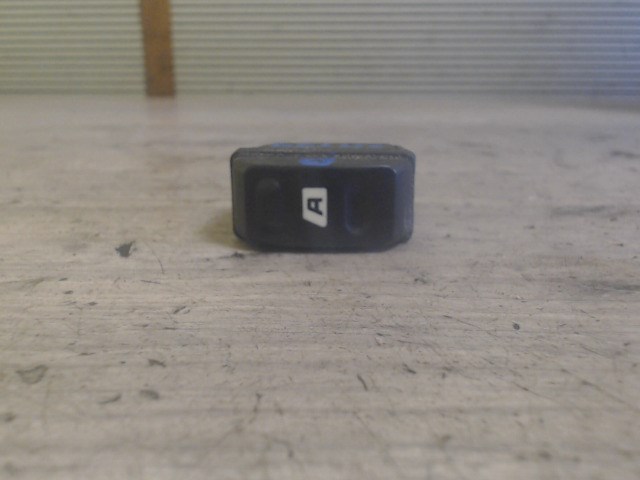 CITROEN XSARA PICASSO -04 Bal első ablakemelő kapcsoló 1. kép