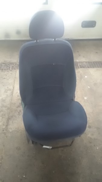 FIAT ALBEA 02.01.01-04.12.31 Jobb első ülés 1. kép