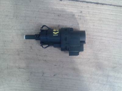 FORD FIESTA 02-05 Féklámpa pedál kapcsoló