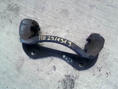 HYUNDAI IX35 2010.04.01-2014.12.31 Jobb első féknyereg tartó