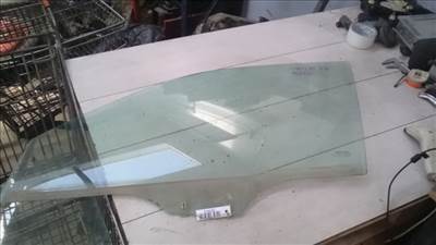 MAZDA 323F 98-04 Bal első ajtóüveg