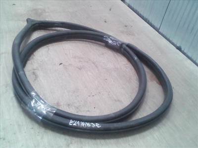 MAZDA 6 02-05 Jobb első ajtó kéder gumi