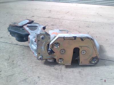 MITSUBISHI LANCER 96-98 Bal hátsó ajtó zárszerkezet központi záras