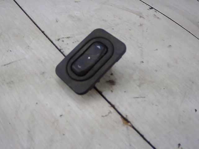 OPEL MERIVA A 03-09 Jobb első ablakemelő kapcsoló 1. kép