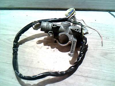 SUZUKI SWIFT 89-96 Gyújtáskapcsoló