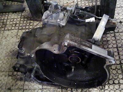 SUZUKI SWIFT 96-05 Sebességváltó. benzines manuális