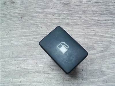 TOYOTA C-HR 16.09.01-19.09.30 Tankajtó nyitó kapcsoló