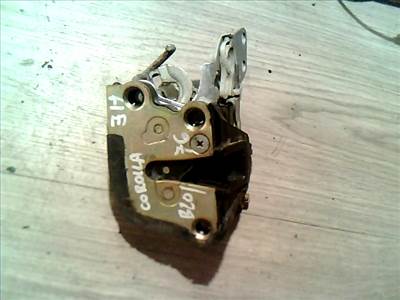 TOYOTA COROLLA AE/EE 92.05-97.04 Jobb hátsó ajtó zárszerkezet mechanikus