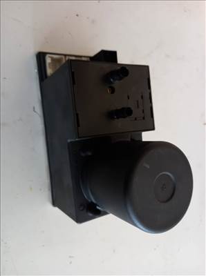 Audi A3 (8L) központi zár vákuumszivattyú 