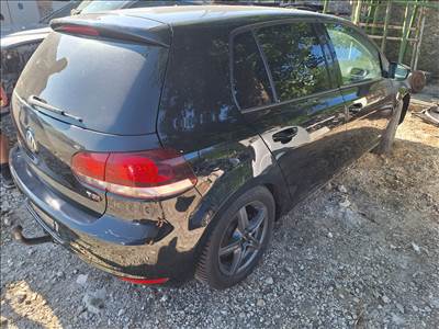 Volkswagen Golf VI 1.8 TSI CDA LC9X  bontott alkatrészei