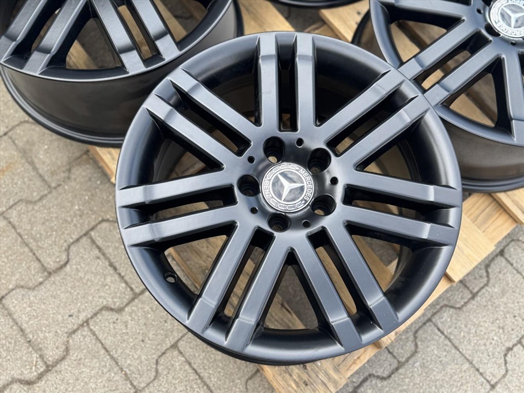 R17 5x112 Original Mercedes C Class W204  OE A2044010502 7.5 ET47 -  OE A2044010302 8.5J ET58 2. kép