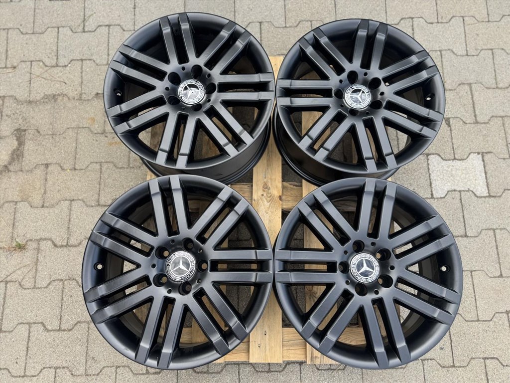 R17 5x112 Original Mercedes C Class W204  OE A2044010502 7.5 ET47 -  OE A2044010302 8.5J ET58 3. kép