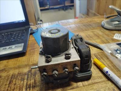 Ford Transit Custom ABS kocka bk212c405af