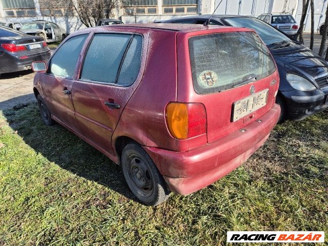 Volkswagen Polo III 1.0 fényszórók  3. kép