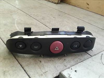 FIAT PUNTO II. Kombinált kapcsoló középen