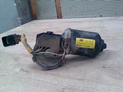 HYUNDAI GETZ 02.09-04.12 Ablaktörlő motor első