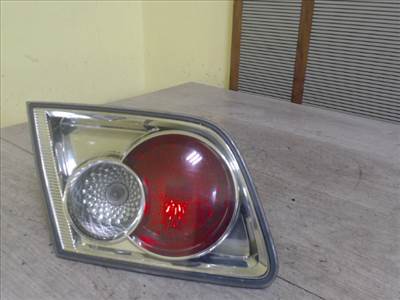 MAZDA 6 02-05 Bal belső hátsó lámpa