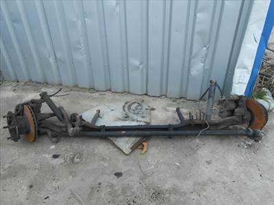 MERCEDES 811D Első híd