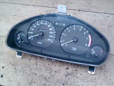 MITSUBISHI CARISMA 95.05-99.07 Kilóméteróra