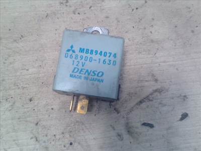 MITSUBISHI L300 Relé