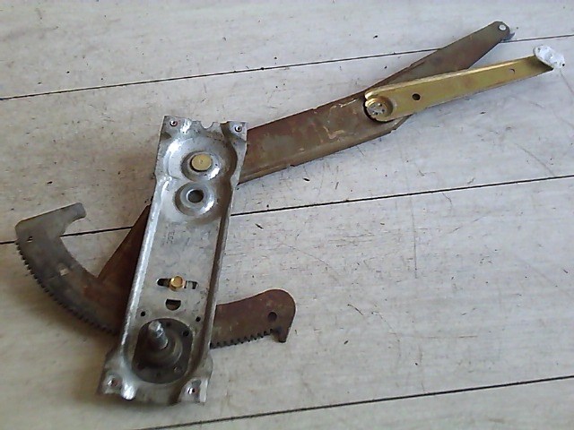 OPEL ASTRA F 91-94 Jobb hátsó ablakemelő szerkezet mechanikus 1. kép