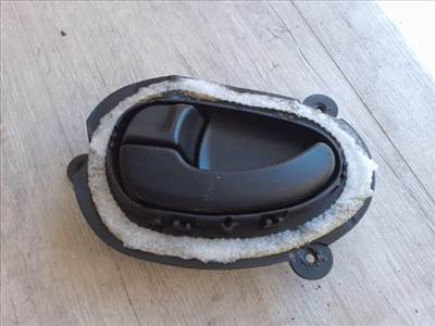 PEUGEOT 406 Bal hátsó belső kilincs