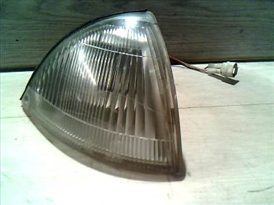 SUZUKI SWIFT 89-96 Jobb helyzetjelző