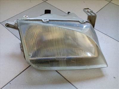 SUZUKI SWIFT 96-05 Jobb első fényszóró