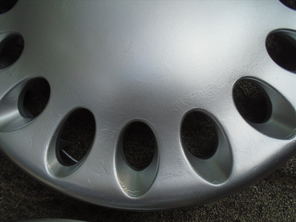 NISSAN 13" régi gyári dísztárcsa garnitúra 8. kép