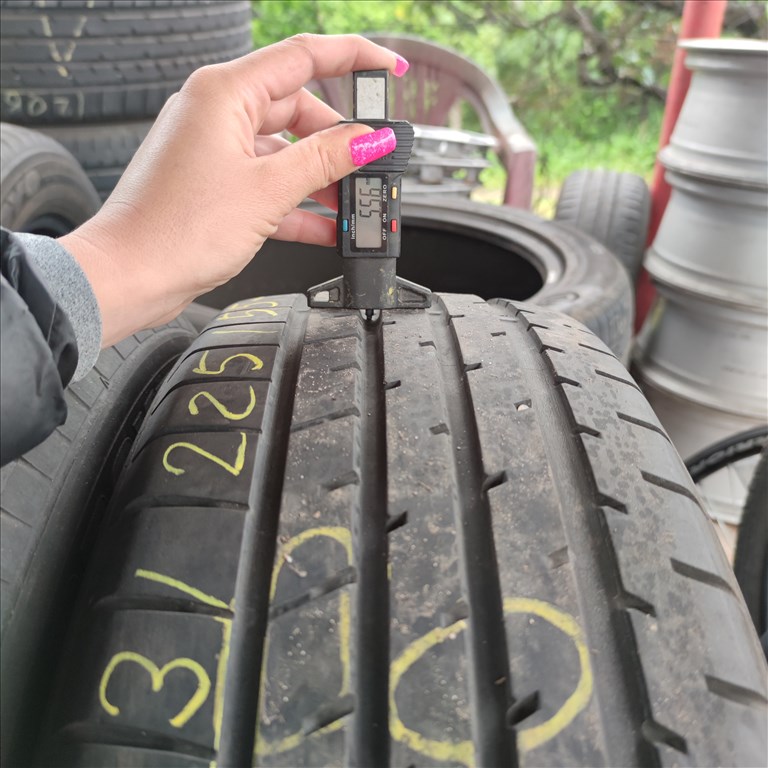 225/55 R19 Toyo nyári gumi 20000ft a 2db/133/ 2. kép