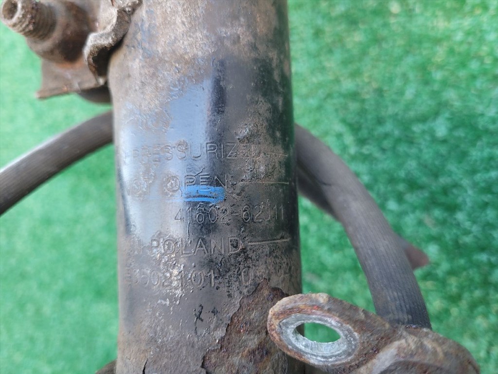 SUZUKI SWIFT III Bal Gólyaláb Csonkállvánnyal 4160262J11 2. kép