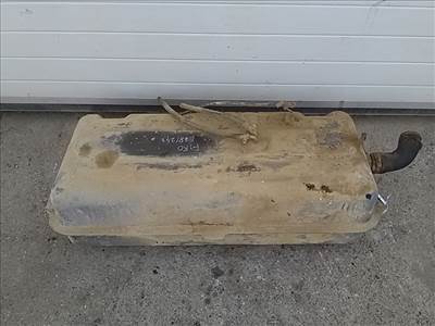 ARO 320 Üzemanyagtank